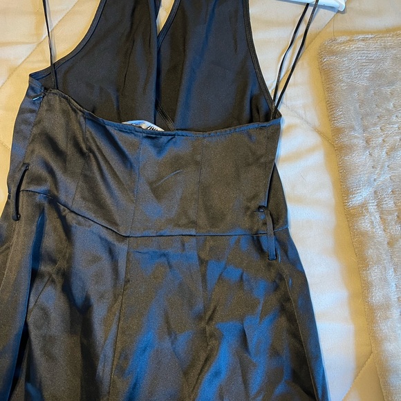 SATIN EFFECT HALTER JUMPSUIT XS ZARA BLACK - Picture 6 of 11